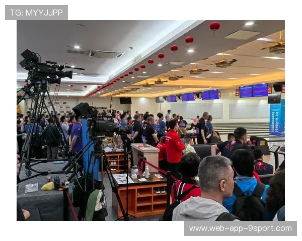 世界保龄球巡回赛城市站携手公益组织，世界保龄球比赛